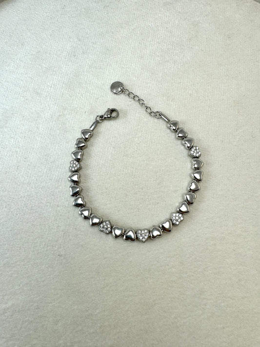 Bracciale con cuori alternati