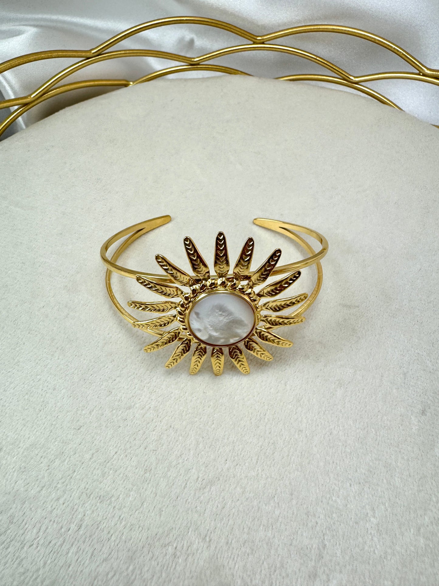 Bracciale rigido con girasole