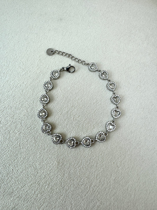 Bracciale con brillantini a cuore