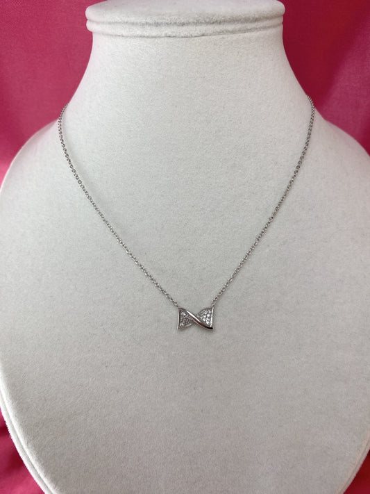 Collana fiocco