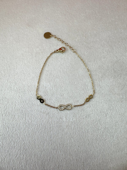 Bracciale sottile con infiniti