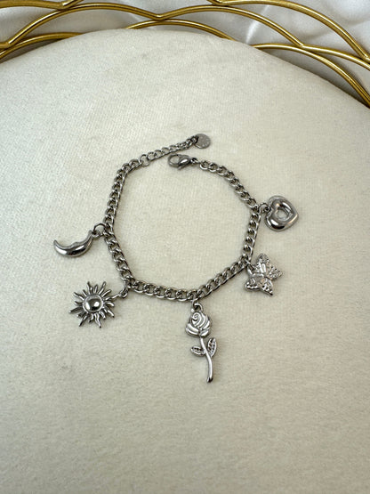 Bracciale groumette con ciondoli