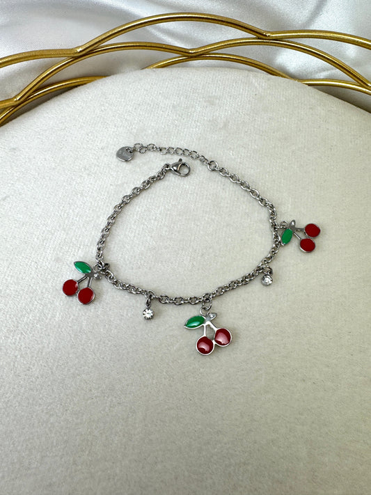 Bracciale con ciliegie smaltate e punti luce