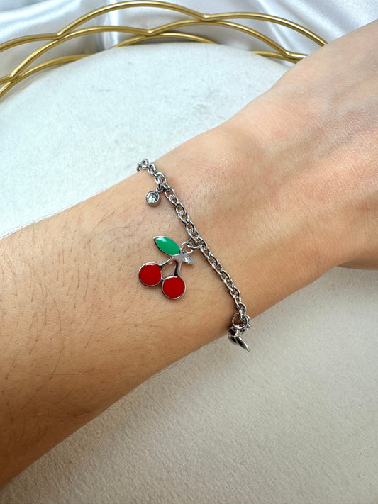 Bracciale con ciliegie smaltate e punti luce