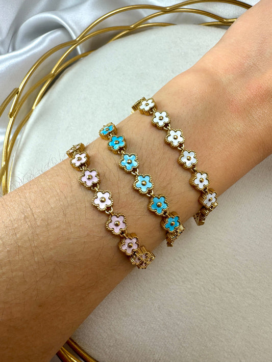 Bracciale con fiori smaltati