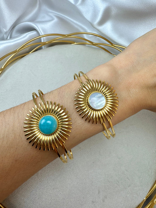 Bracciale rigido con fiore e tondo colorato