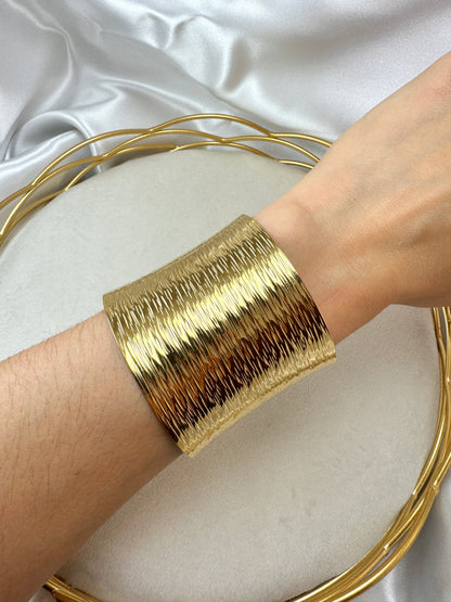 Bracciale rigido alto