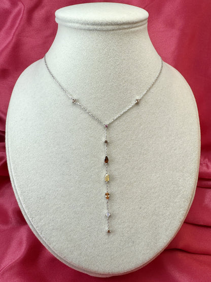 Collana con pendente di zirconi colorati