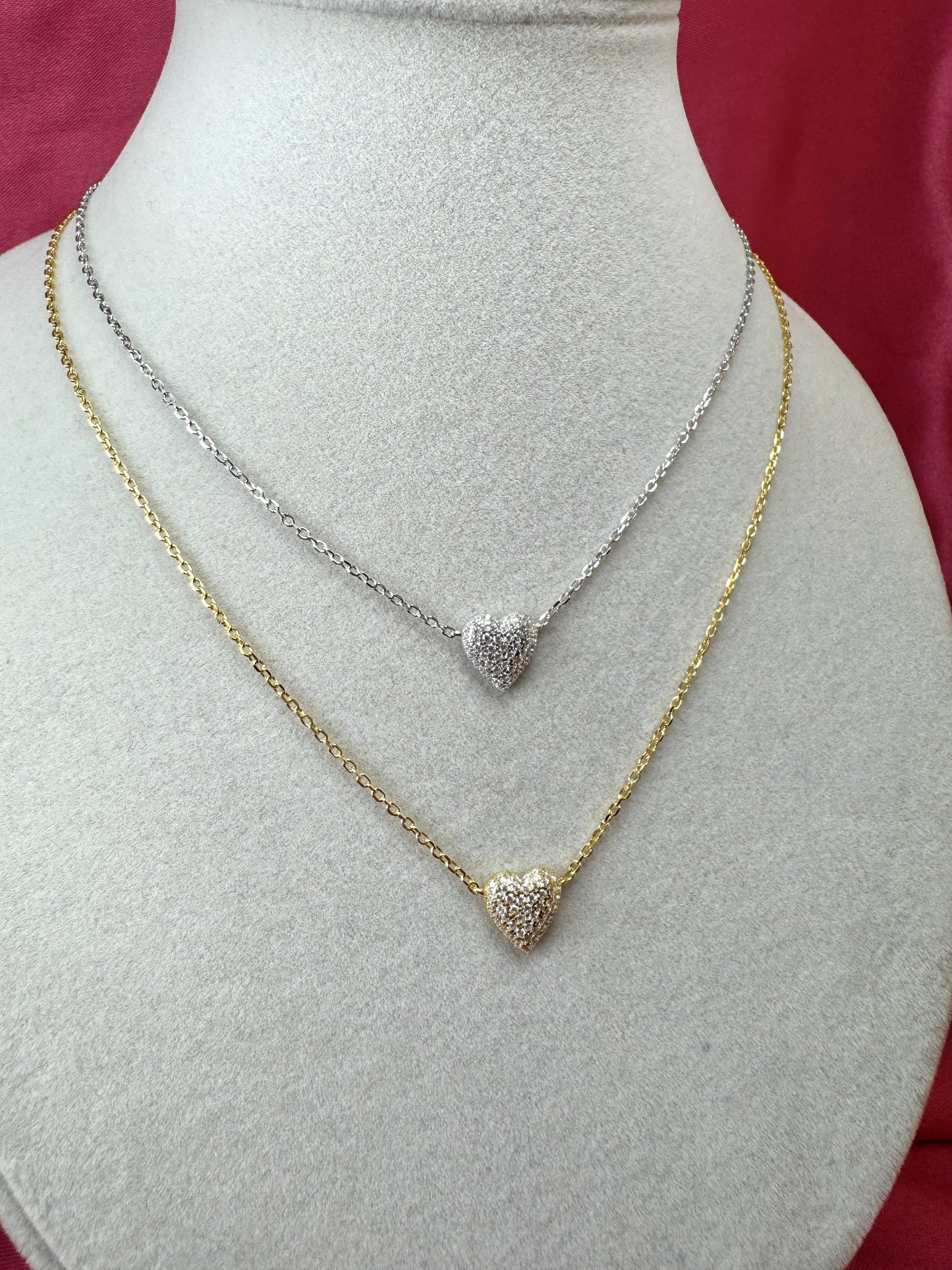 Collana con cuore pavè di zirconi