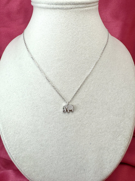 Collana con elefante di zirconi
