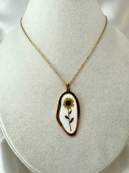 Collana cabochon con girasole