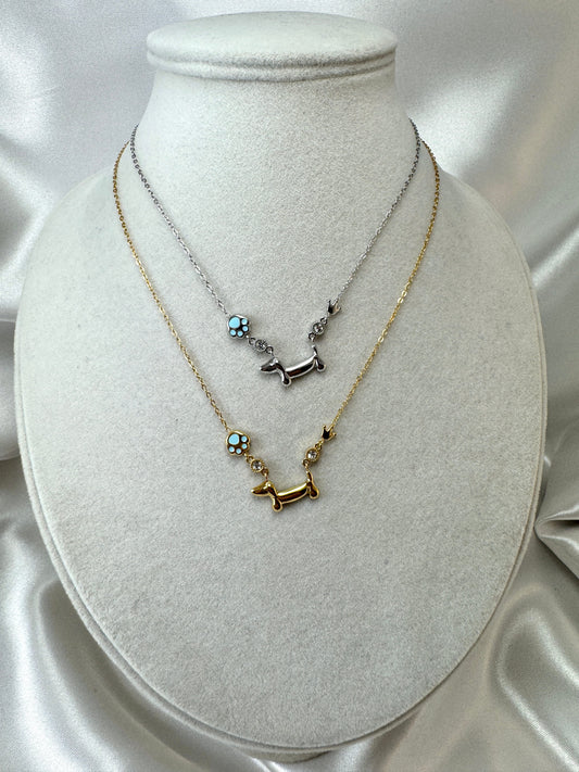Collana con bassotto e zampina