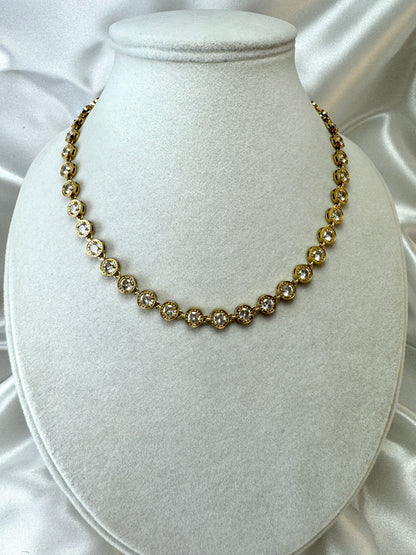 Collana gioiello con tondi di brillantini