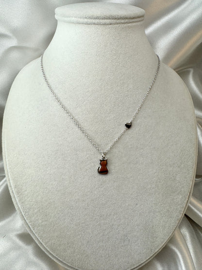 Collana con gatto liscio e cuore