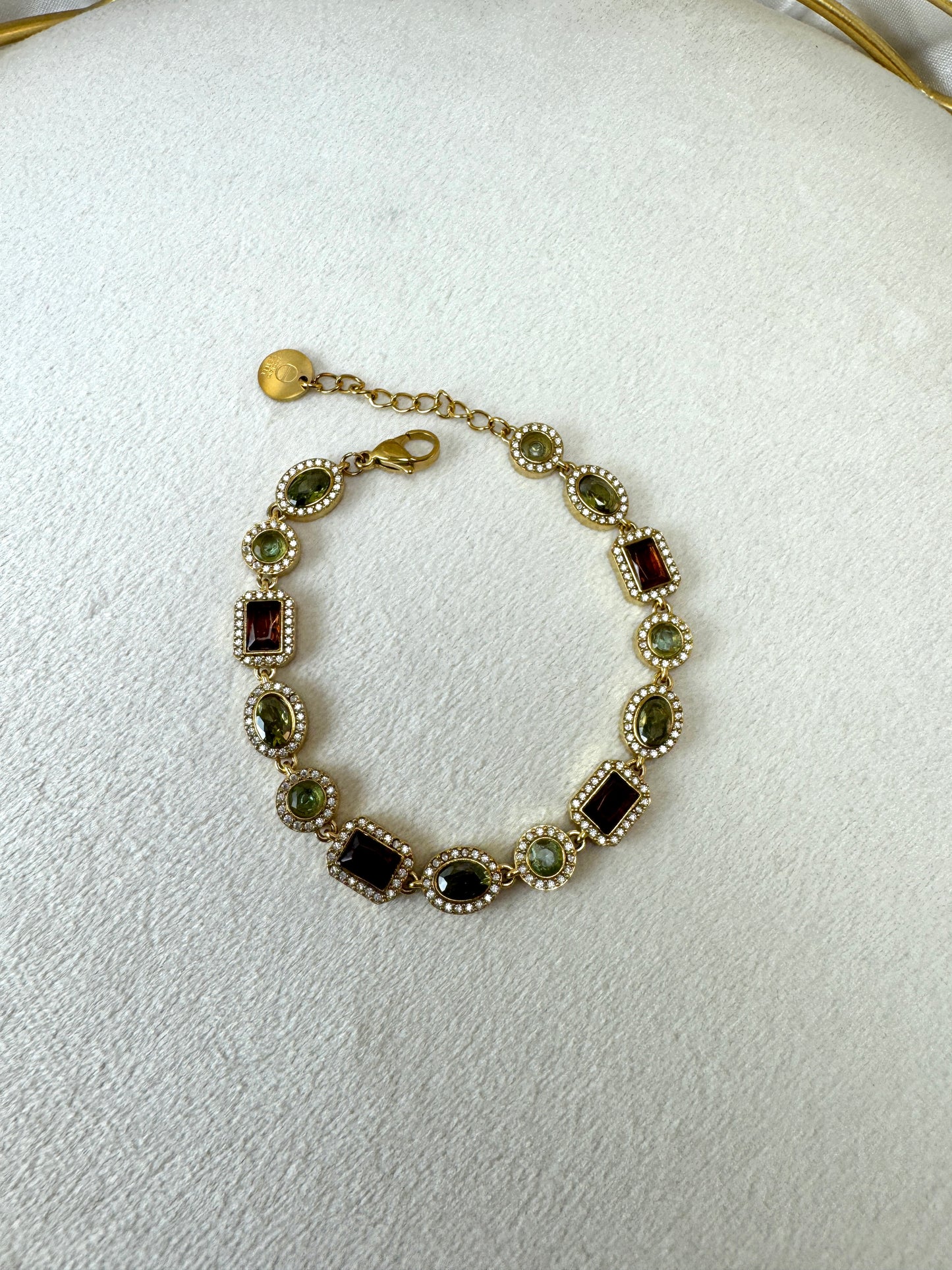 Bracciale con ovali, quadrati e tondi