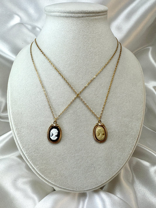 Collana con cammeo piccolo