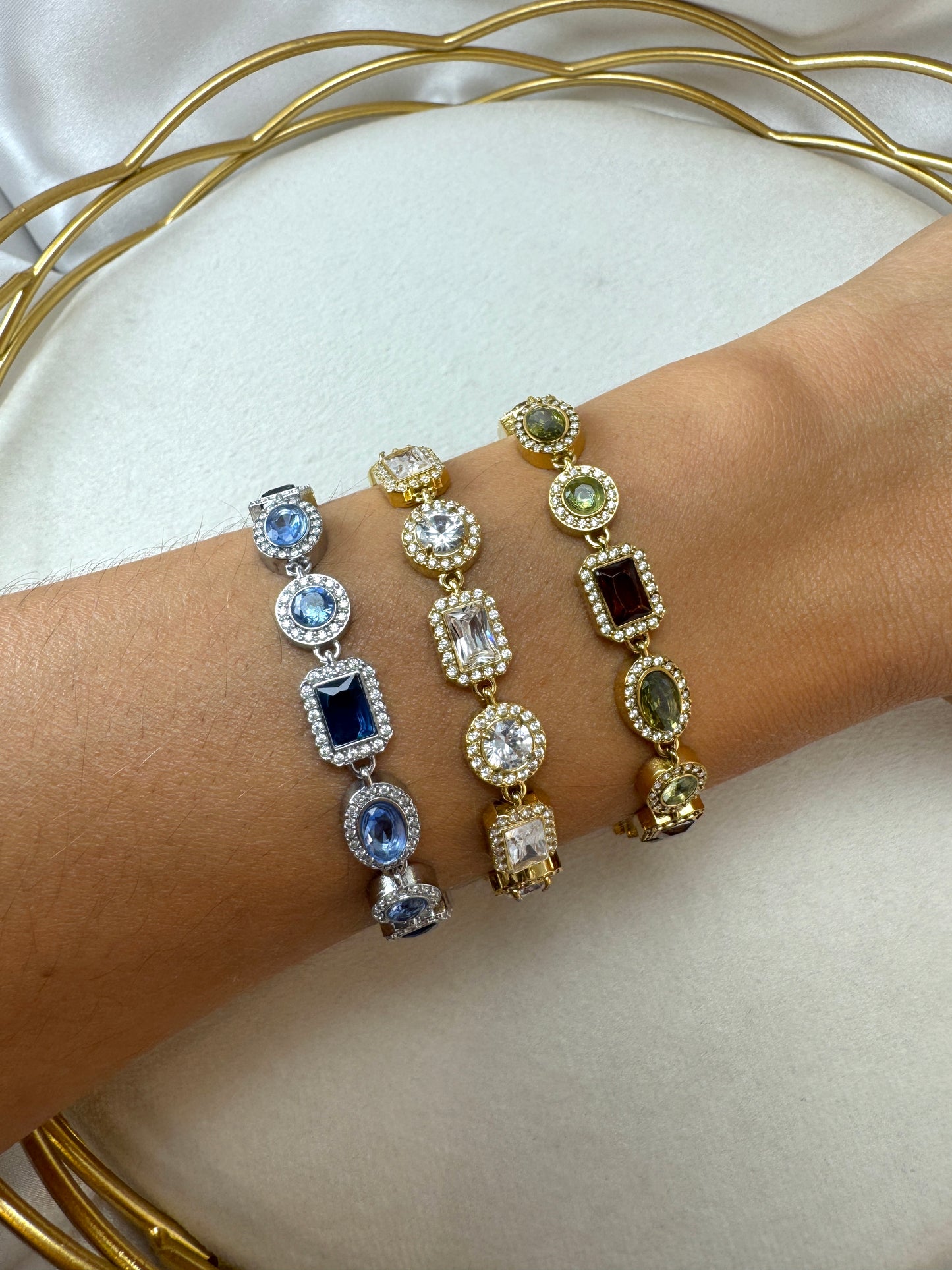 Bracciale con ovali, quadrati e tondi