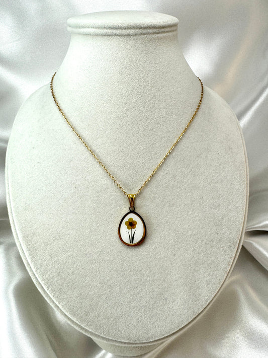 Collana cabochon con fiore giallo