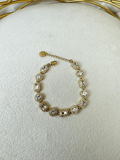 Bracciale con ovali, quadrati e tondi