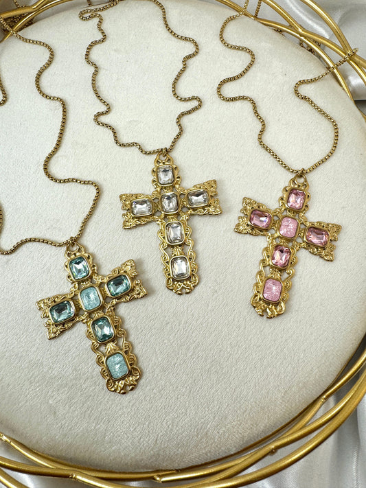 Collana lunga con croce lavorata di strass